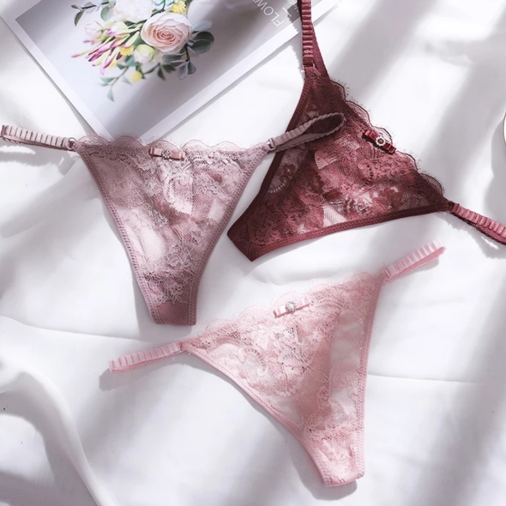 Delicate lingerie strings New S